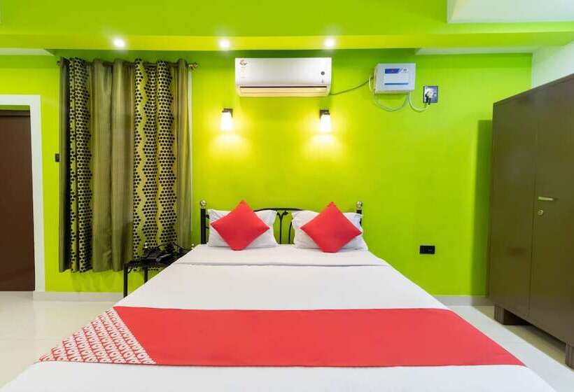 Отель Aurita Holiday Homes