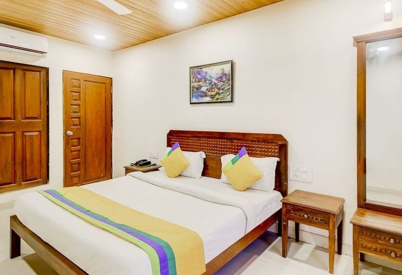 Itsy Hotels The New Hill Retreat, Near By Local Bus Station