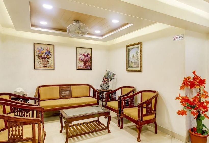 Itsy Hotels The New Hill Retreat, Near By Local Bus Station