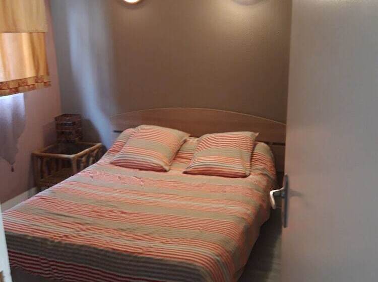 Отель Les Chambres Des Gites Des Isles