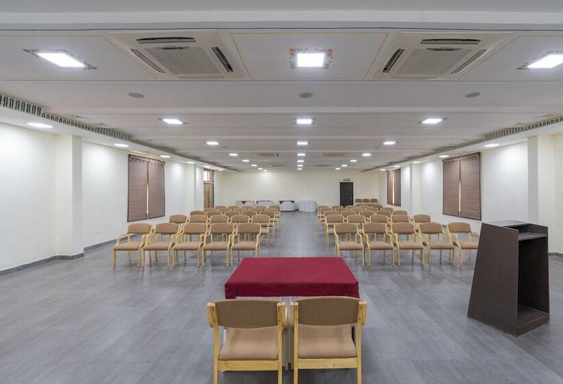 Hotel The Kumbha Bagh