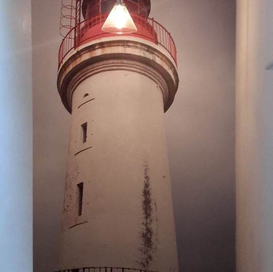 No. 4 Beach Cottages