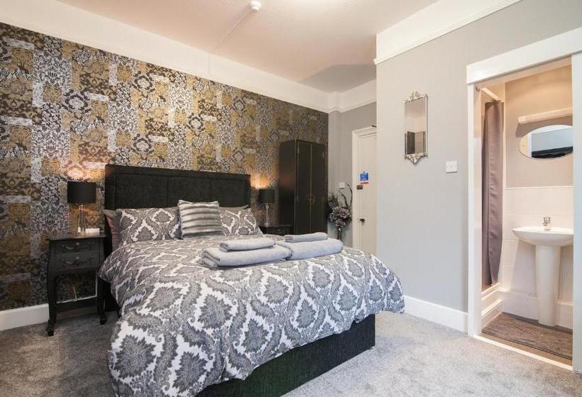 펜션 The Clayton Guest House