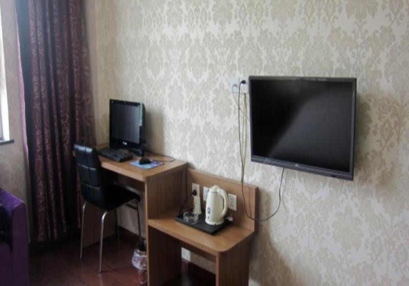 فندق 7 Days Inn Yinbin Ren Min Park Branch