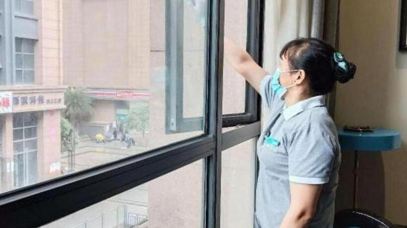 Xana Hotelle Chengdu East Railway Station Kaide Plaza