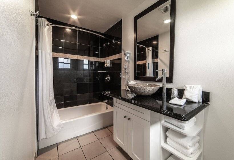 Everglades City Motel