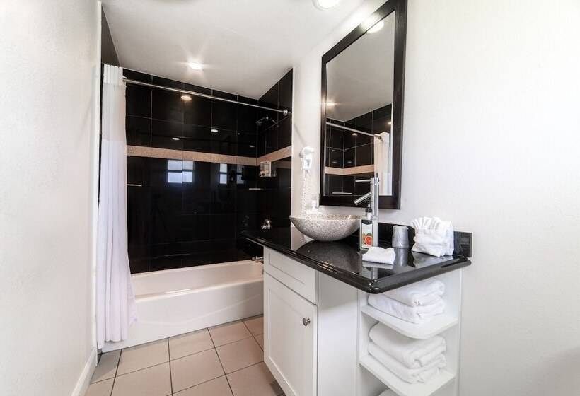 Everglades City Motel