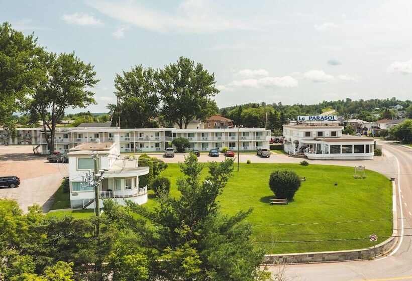 בית מלון כפרי Auberge Resto Le Parasol