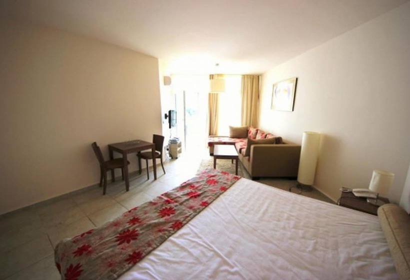 Отель Menada Sozopol Apartments