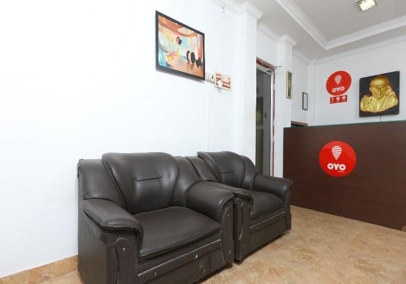 בית מלון כפרי Royal Mass Club By Oyo Rooms