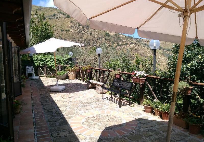 בית מלון כפרי L'uliveto