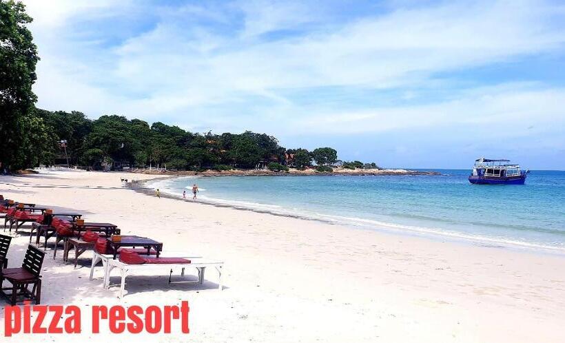 فندق Tompizza Resort