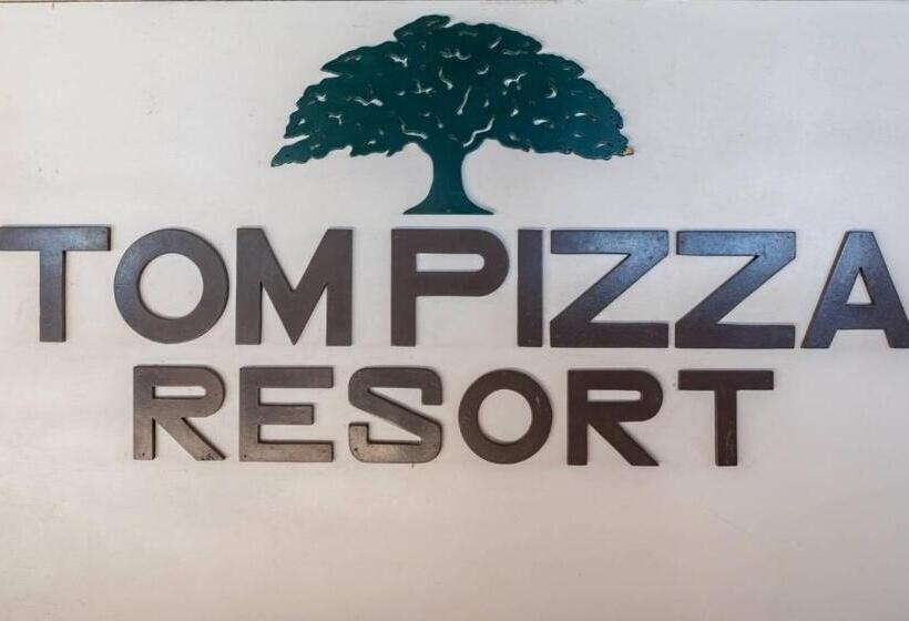 فندق Tompizza Resort
