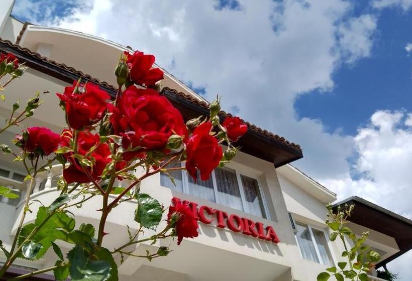 호텔 Victoria Family