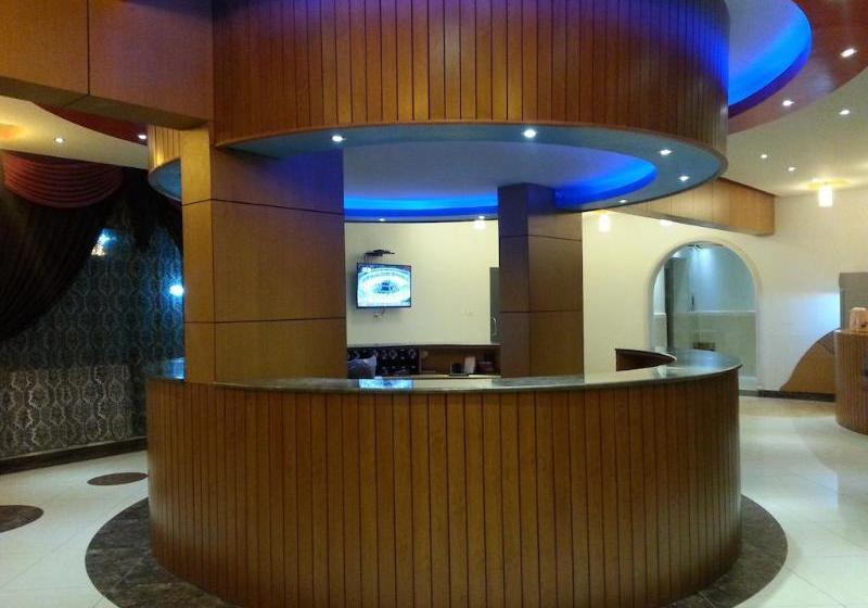 Lavona 2 Hotel Apartments