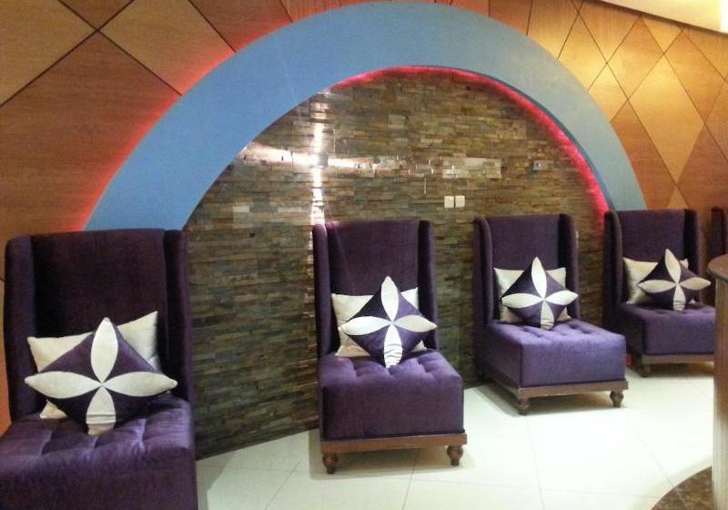 Lavona 2 Hotel Apartments