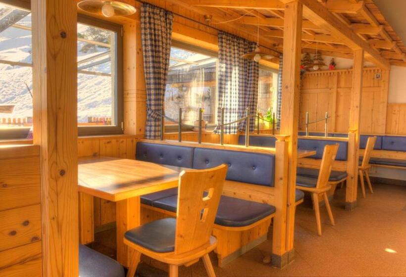 הוסטל Panorama Restaurant Sterzingerhaus 1.930m