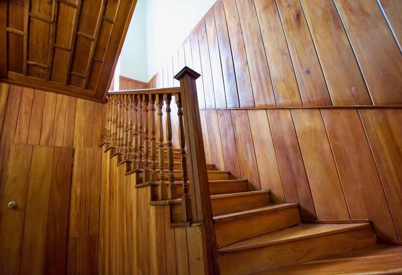 צימר Pepe S House Cuenca I Hotel & Boutique Hostel
