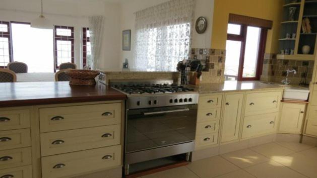 تختخواب و صبحانه The View