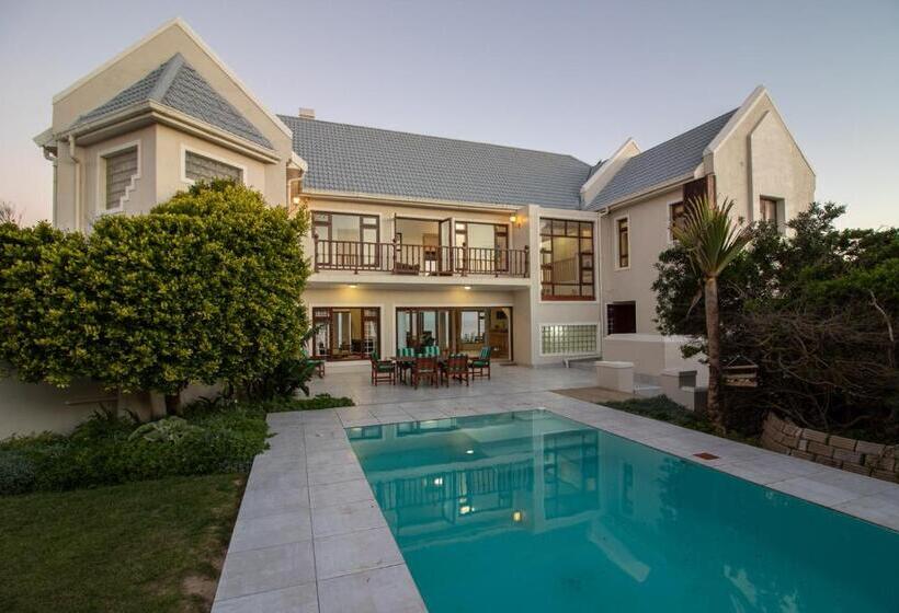 تختخواب و صبحانه The View