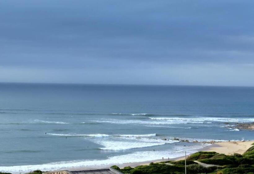 تختخواب و صبحانه The View