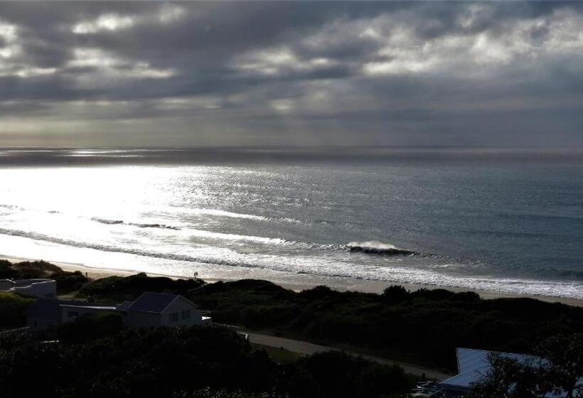 تختخواب و صبحانه The View