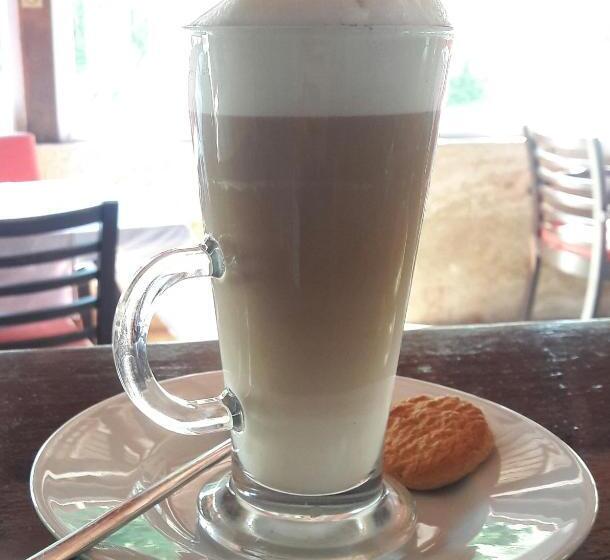 Central Park Otel   Adult Only