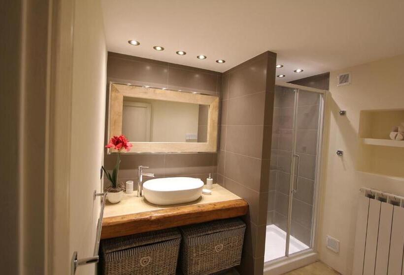 هتل Eremo Delle Fate