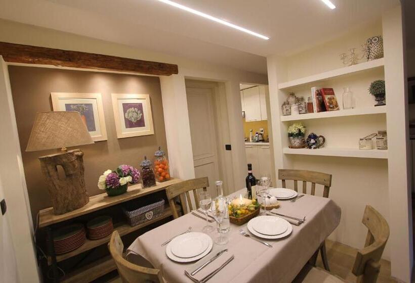 هتل Eremo Delle Fate