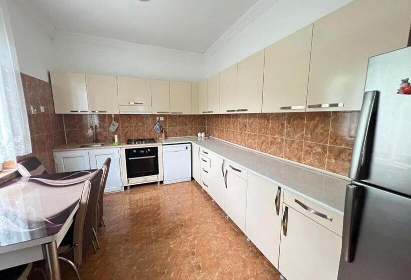 هتل Guest House In Gonio