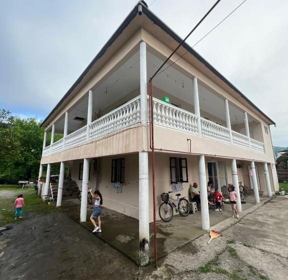 هتل Guest House In Gonio