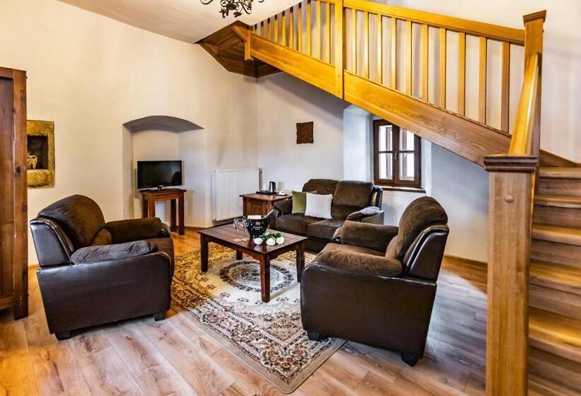 ホテル Grand Vígľaš