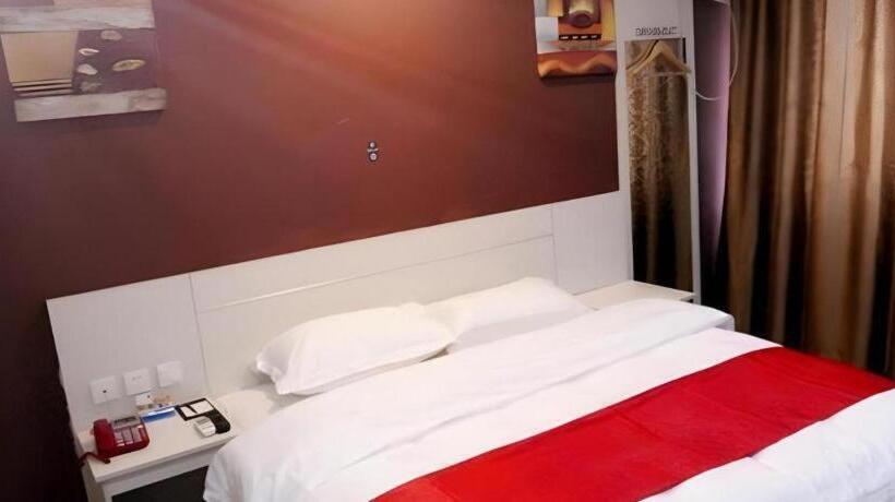 Junyi Hotel Jiangxi Xinyu Baoshi Park