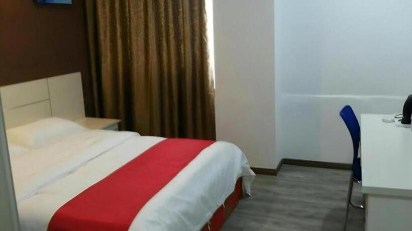 Junyi Hotel Jiangxi Xinyu Baoshi Park