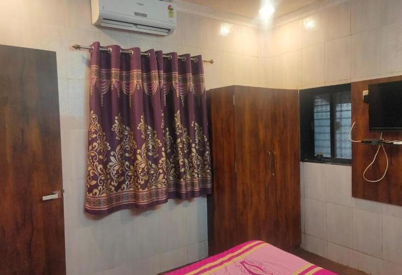 בית מלון כפרי Kk Tree Retreat Igatpuri