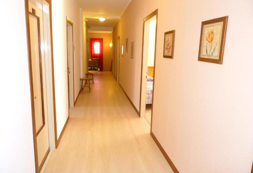 ホテル Le Colline Del Garda