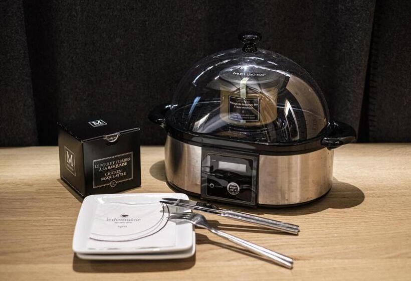 酒店 Le Domaine Des Prés Verts Suites & Chambres Avec Jacuzzi Privatif à Châteauneuf