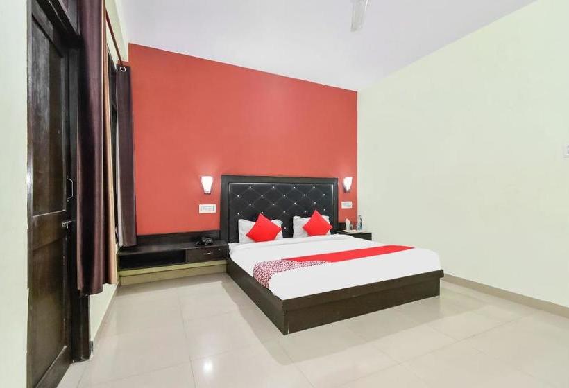 Отель Treebo Trend Woodward Ii With Mountain View