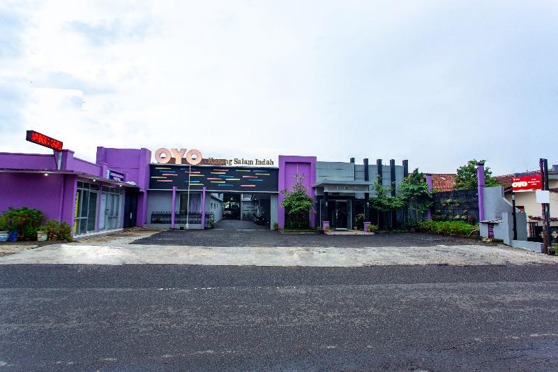 호텔 Oyo 3042 Griya Karangsalam Indah