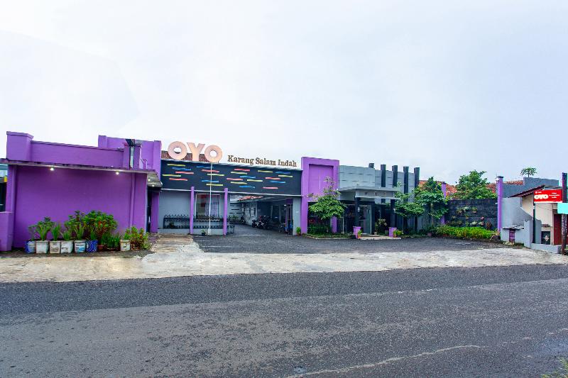 호텔 Oyo 3042 Griya Karangsalam Indah