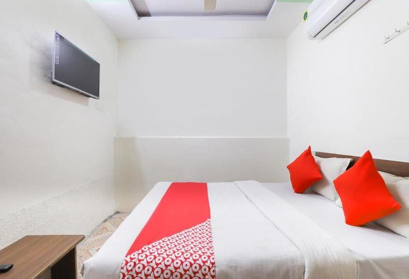 Отель Oyo 69354 Sher E Punjab