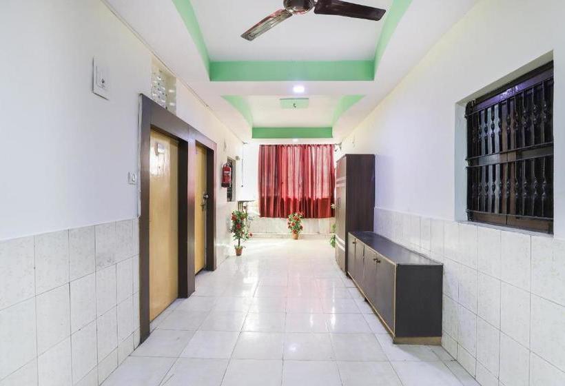 Отель Oyo 69354 Sher E Punjab