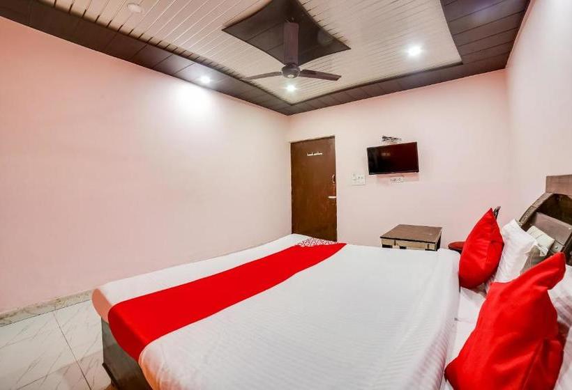 בית מלון כפרי Oyo 70288 Happy Dhaba