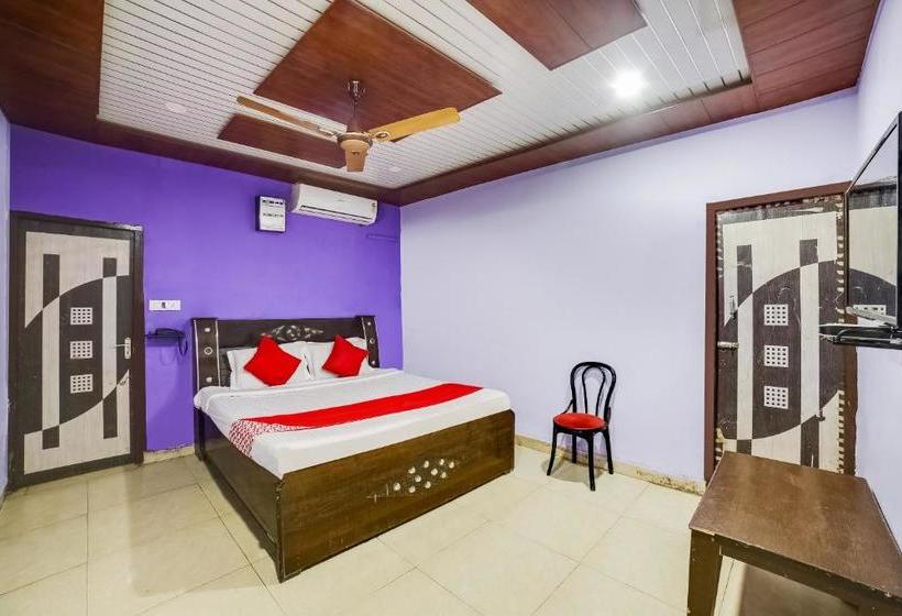 فندق Oyo 70288 Happy Dhaba