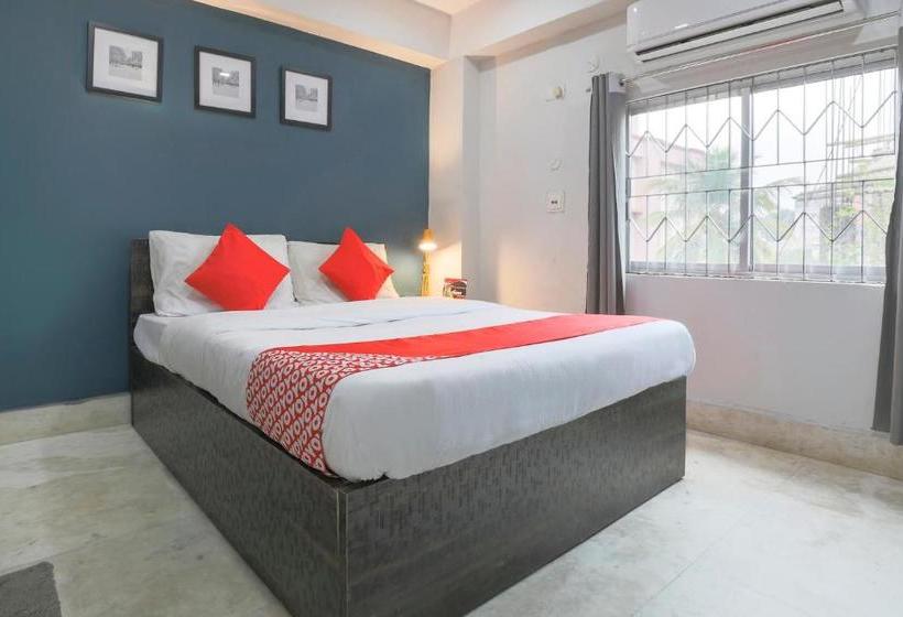 Отель Oyo 70770  Sundari