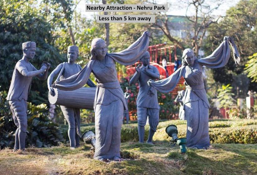 Отель Oyo 70770  Sundari