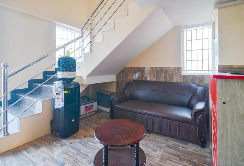 בית מלון כפרי Oyo 72466  Charvi Inn