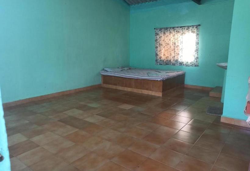 בית מלון כפרי Shree Mahalakshmi Holiday Resort