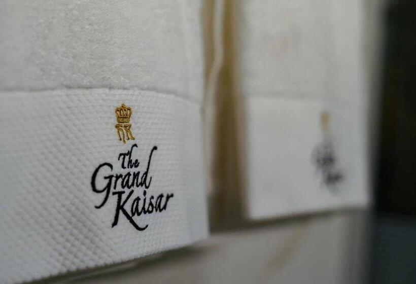 Отель The Grand Kaisar