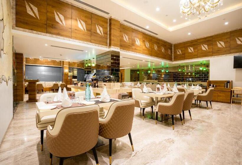 فندق The Orchid Lonavala